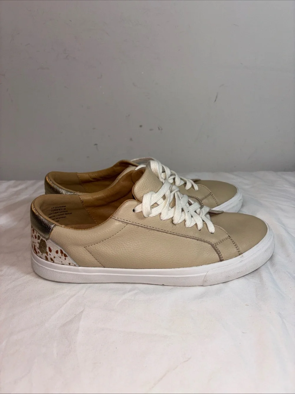 Lucky Brand Tan Leather Lace-Up Sneakers